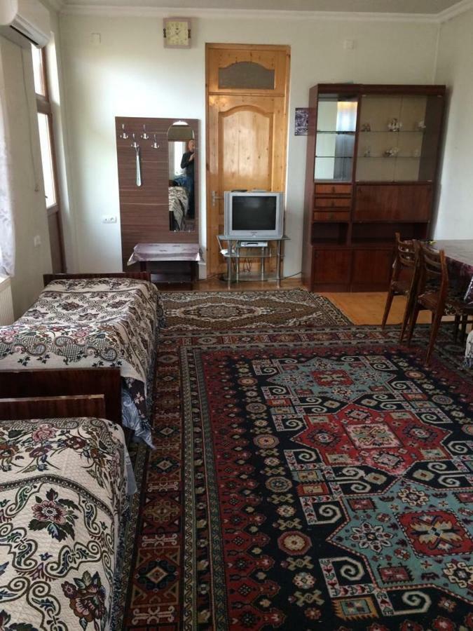 Huseyn Houses Ganja Esterno foto