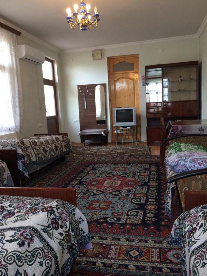 Huseyn Houses Ganja Esterno foto